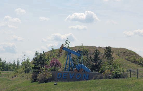 Entrance to Devon, AB Near Edmonton